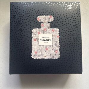 CHANEL Black Headband